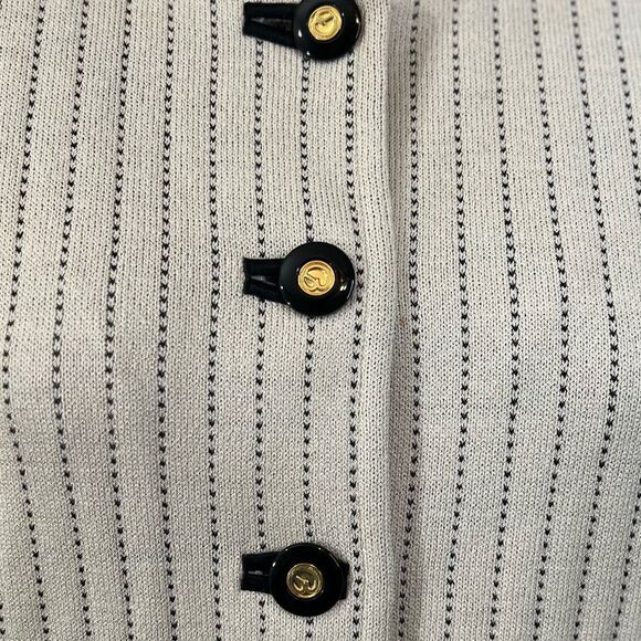 St. John Collection Cream Blazer with Black Accents - Picture 6 of 7